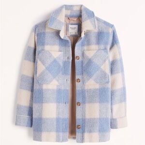 NWT / Abercrombie Wool Blend Cozy Plaid Shirt Jacket in Blue and Cream